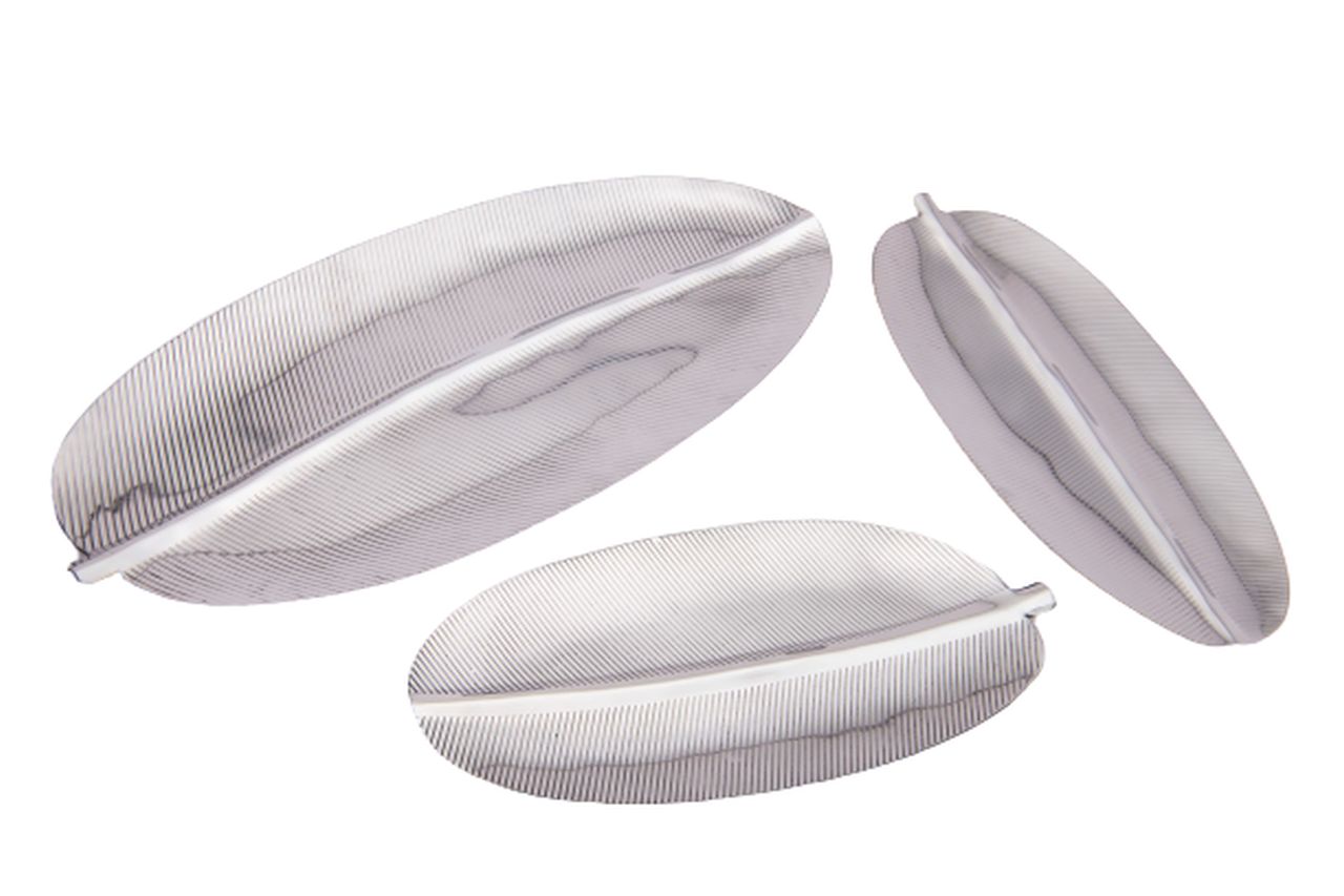 Stainless Steel Banana Leaf Design Platter, 16.5 x 8, Serving or Decorative Platter, Oval Shape