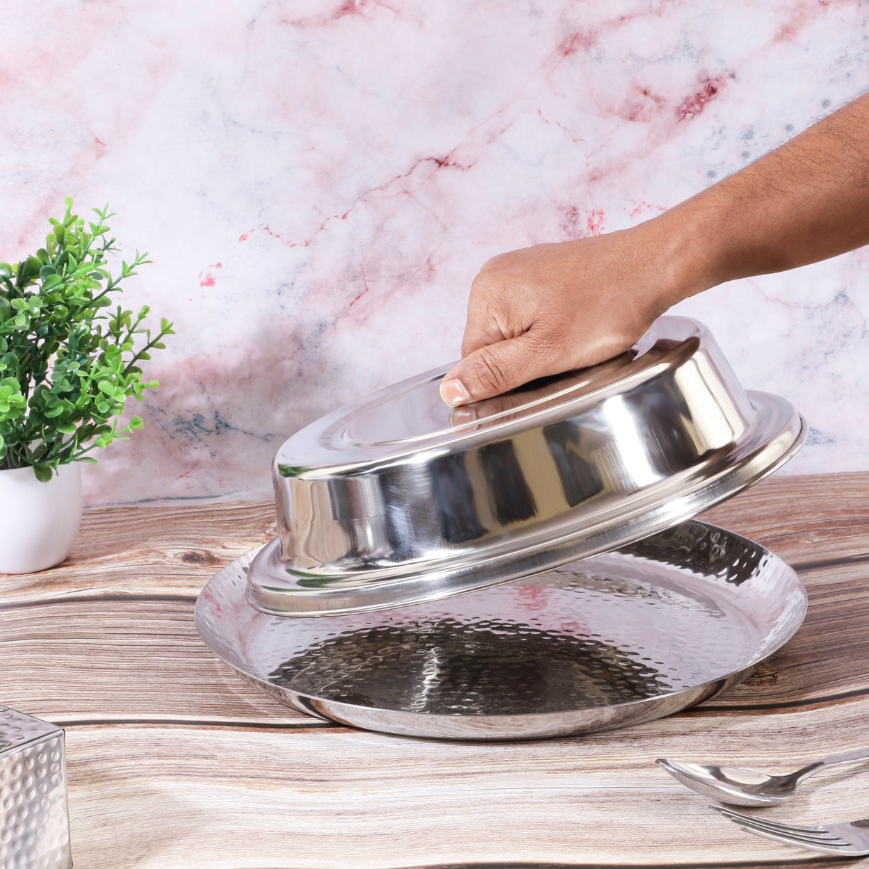 Stainless Steel Round Plate Cover for Covering Food, 10.25 Inches (26 cm)
