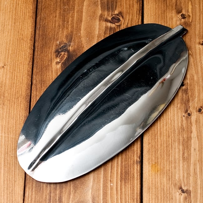 Stainless Steel Big Banana Leaf Design Buffet Platter, 23 x 10, Oval Shape